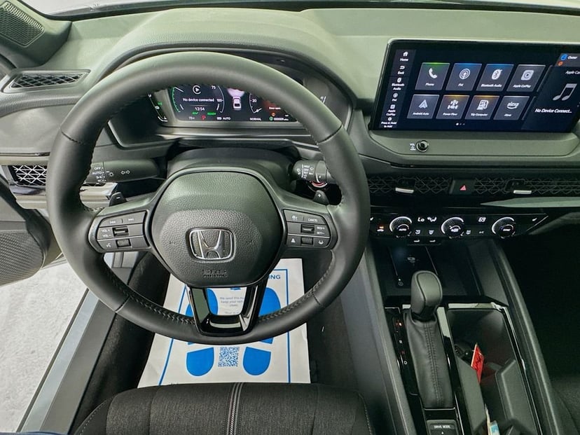 2026 Honda Accord Hybrid - Image 12