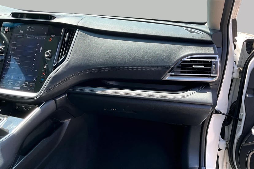 2022 Subaru Outback - Image 19
