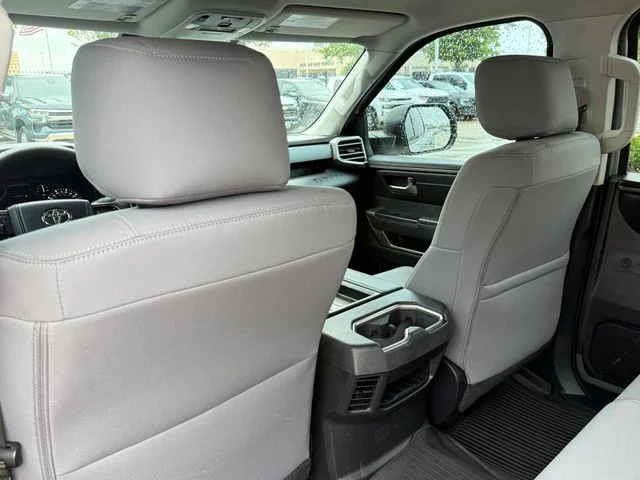 2022 Toyota Tundra - Image 23