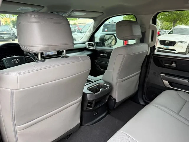 2024 Toyota Tundra - Image 15