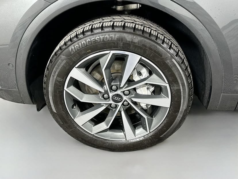 2023 Audi Q5 - Image 32