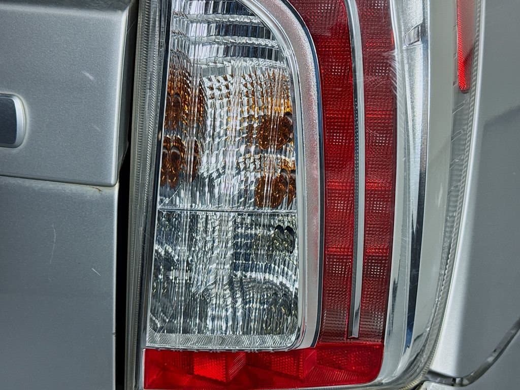 2014 TOYOTA Prius - Image 31