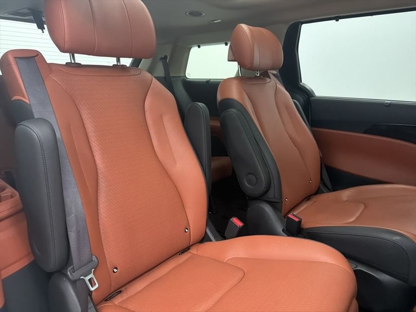 2023 Kia Carnival - Image 28