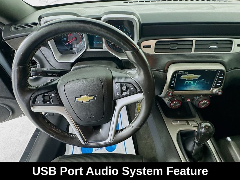 2013 Chevrolet Camaro - Image 13