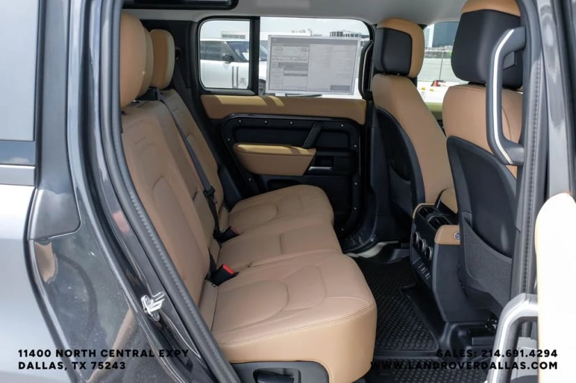2026 Land Rover Defender 110 - Image 41