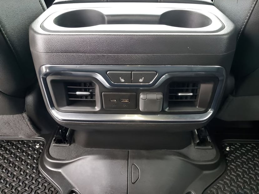 2023 GMC Sierra 2500HD - Image 21