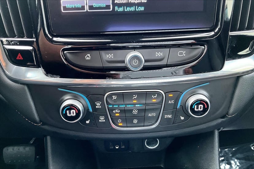 2018 Chevrolet Traverse - Image 32