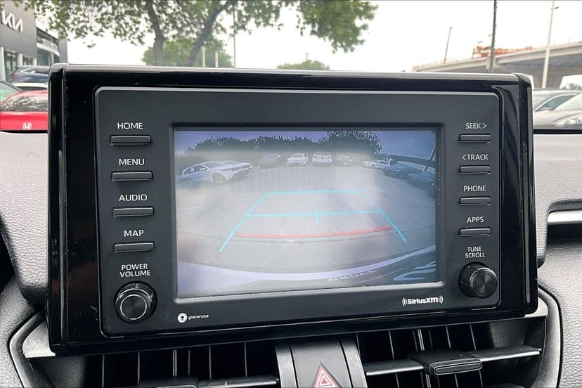 2021 Toyota RAV4 - Image 28