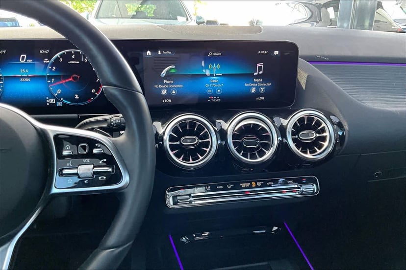 2023 Mercedes-Benz GLA 250 - Image 6