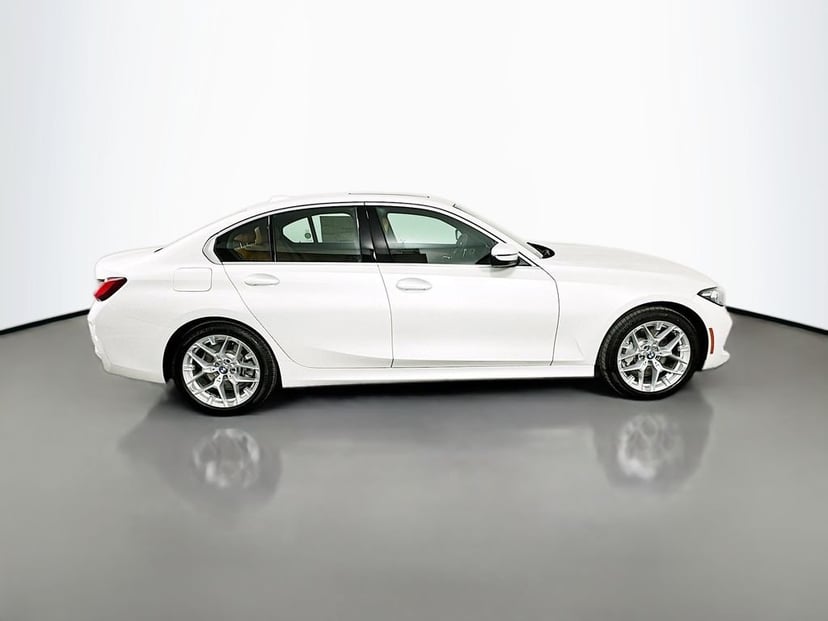 2026 BMW 3 Series - Image 4