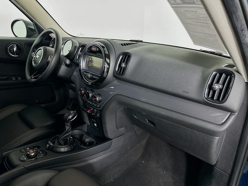 2017 MINI Cooper Countryman ALL4 - Image 29