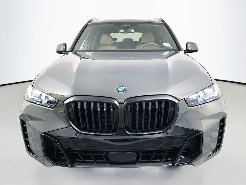 2026 BMW X5 - Image 3