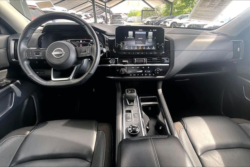 2023 Nissan Pathfinder - Image 15