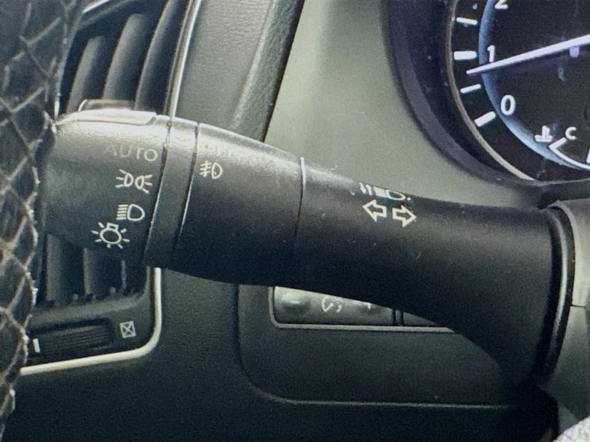 2018 INFINITI Q50 - Image 13