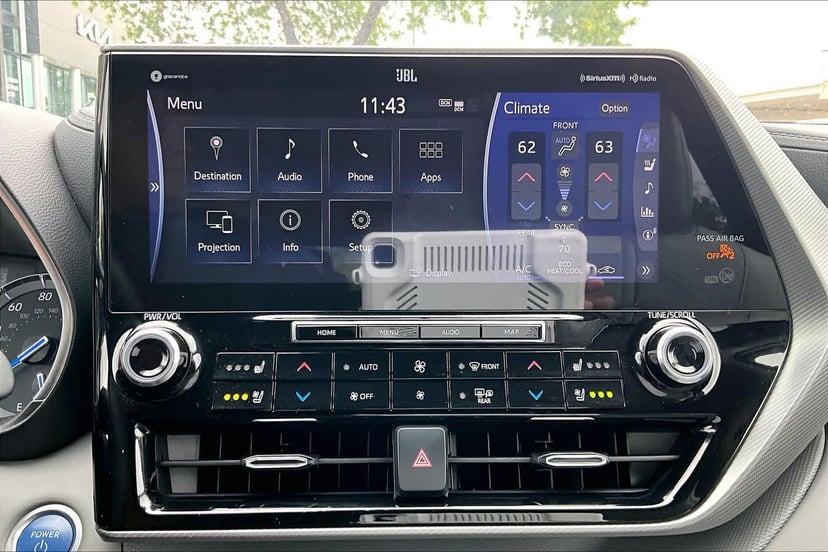 2021 Toyota Highlander - Image 32