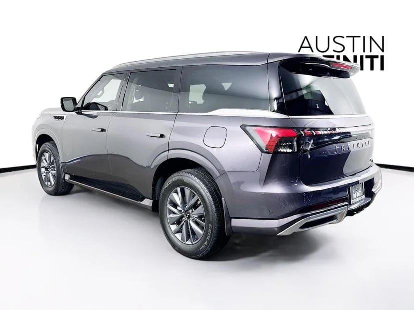 2026 INFINITI QX80 - Image 6