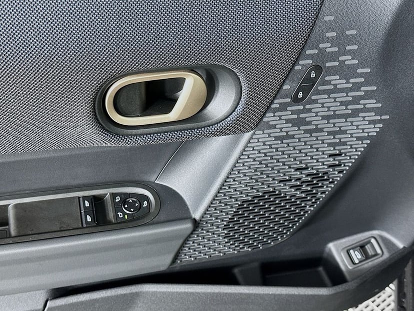 2025 MINI Cooper S - Image 19