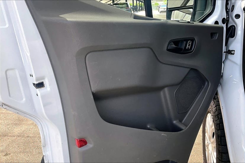 2023 Ford Transit Passenger Wagon - Image 21
