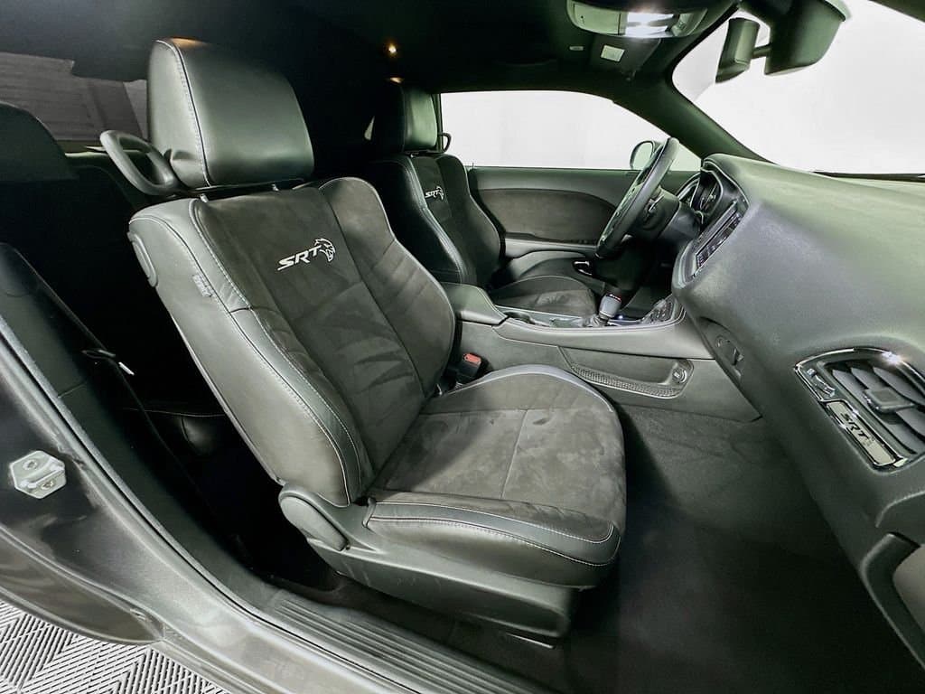 2019 Dodge Challenger - Image 27