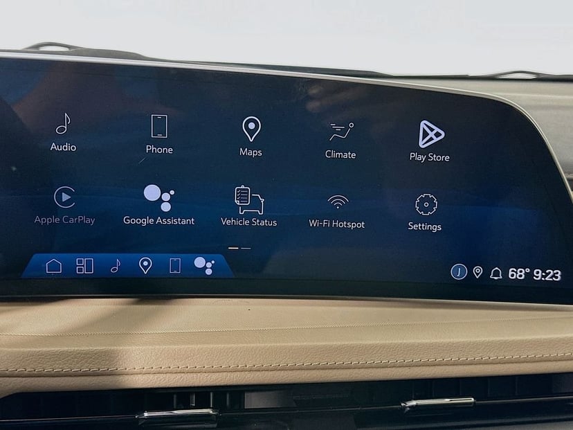 2024 Cadillac XT4 - Image 14