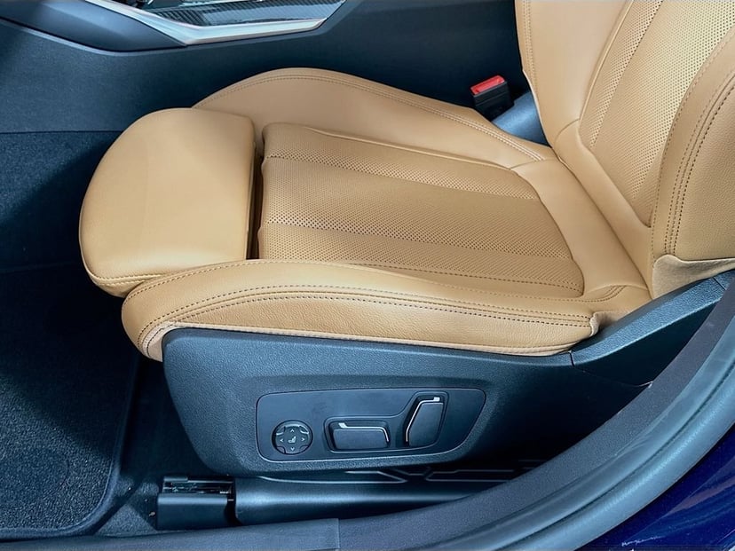2026 BMW 3 Series - Image 21