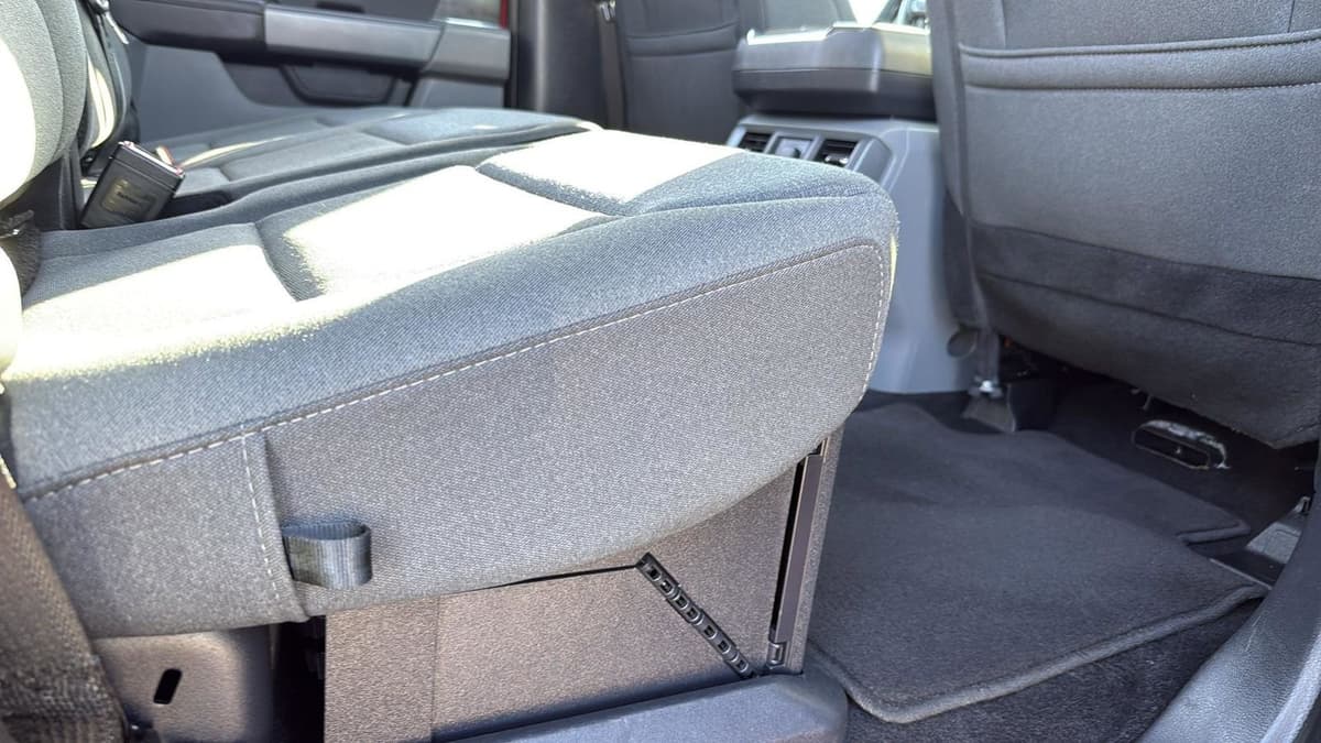 2025 Ford F-150 - Image 27