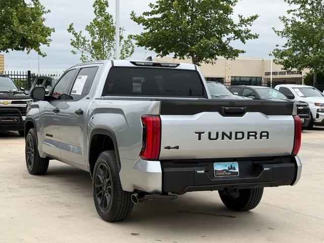 2023 Toyota Tundra - Image 6