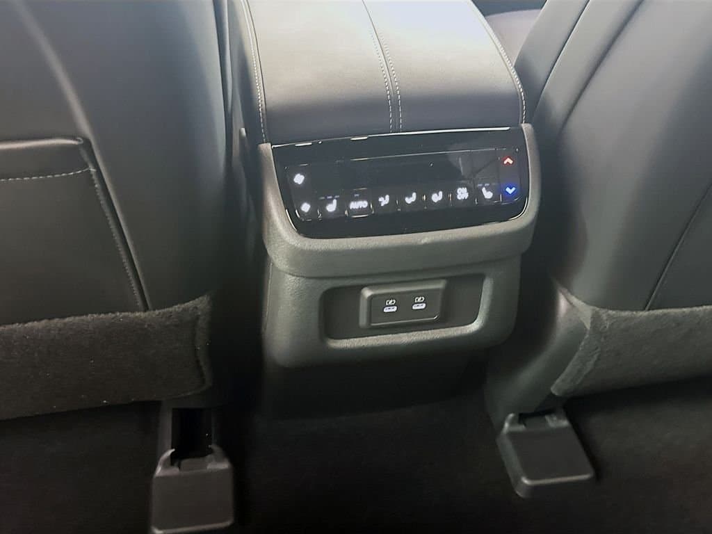 2026 INFINITI QX60 - Image 31