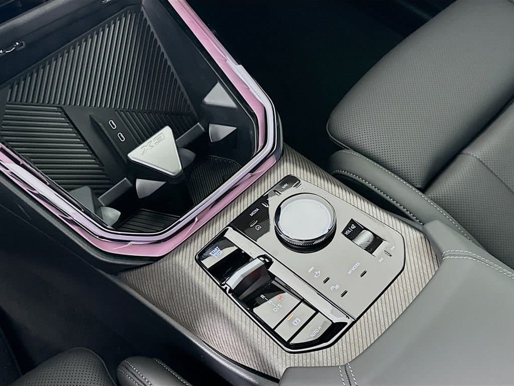 2026 BMW X3 - Image 15
