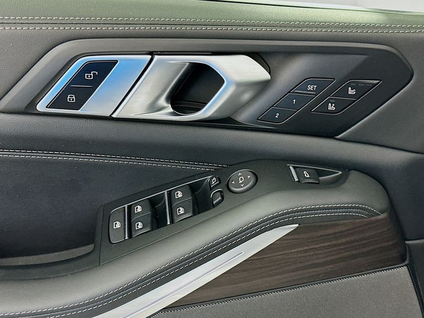 2024 BMW X5 - Image 18