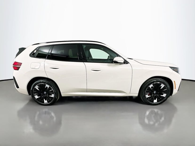 2026 BMW X3 - Image 4