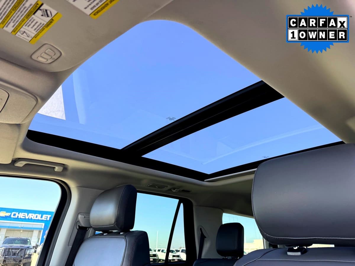 2025 Ford Expedition - Image 16