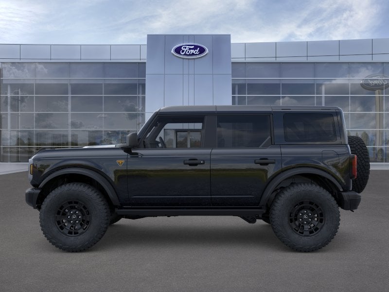 2026 Ford Bronco - Image 16