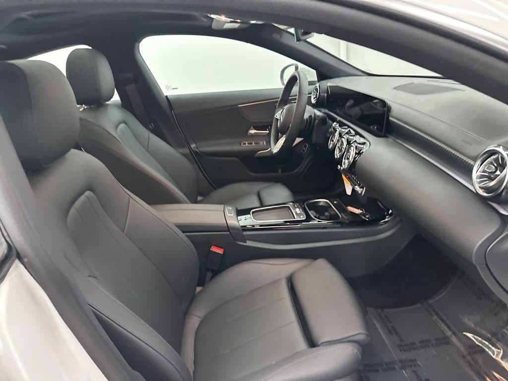 2026 MERCEDES-BENZ CLA - Image 30