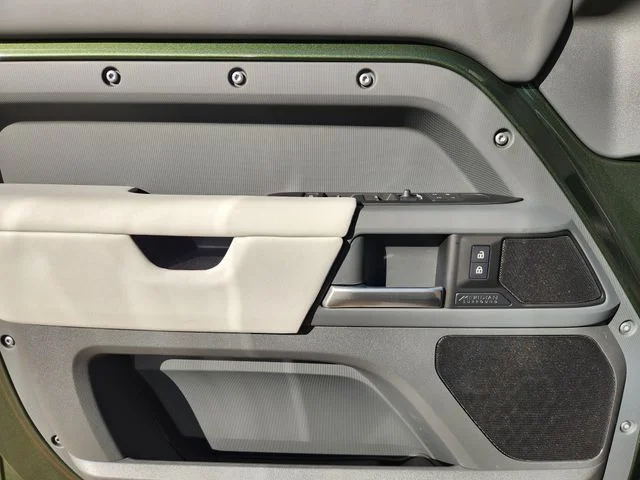 2026 Land Rover Defender 130 - Image 16