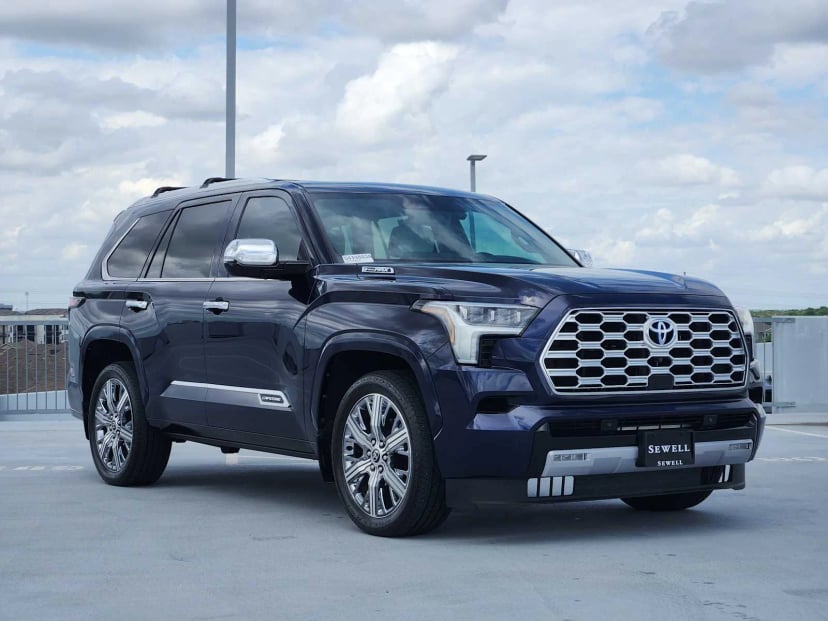 2024 Toyota Sequoia - Image 3