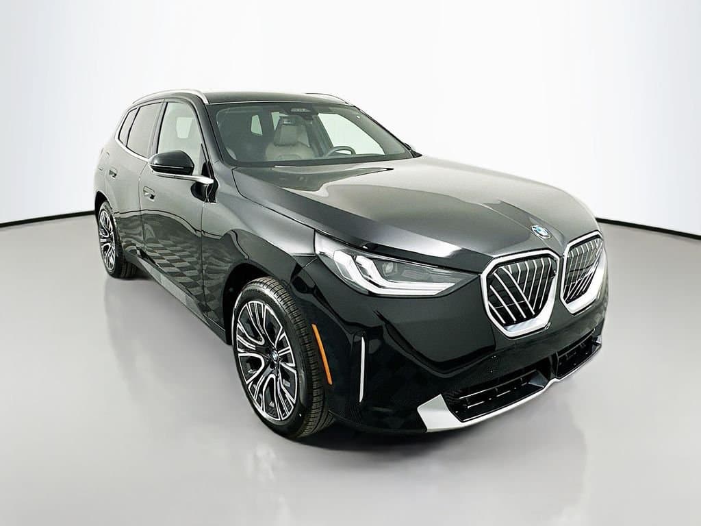 2025 BMW X3 - Image 3