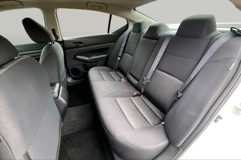 2025 Nissan Altima - Image 19