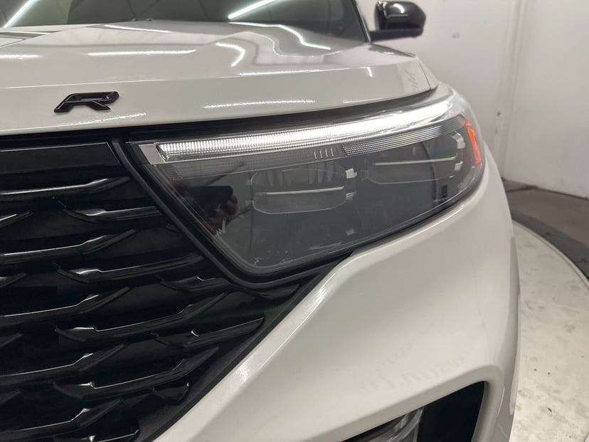 2022 Ford Explorer - Image 31