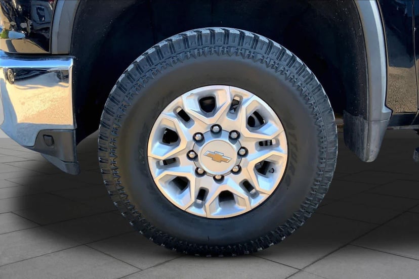 2021 Chevrolet Silverado 2500HD - Image 11