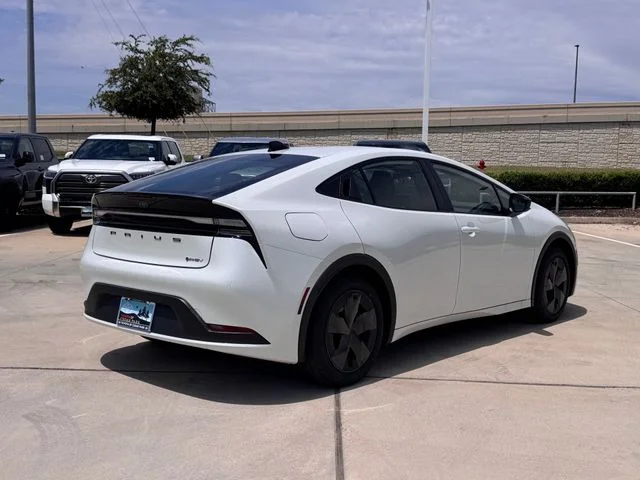 2026 Toyota Prius Plug-in Hybrid - Image 5