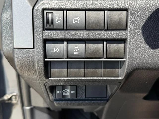 2024 Toyota Tacoma - Image 15