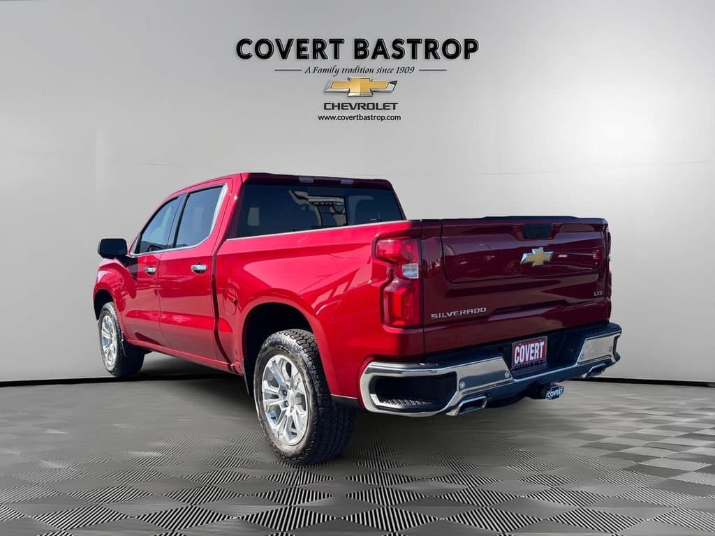 2025 Chevrolet Silverado 1500 - Image 4