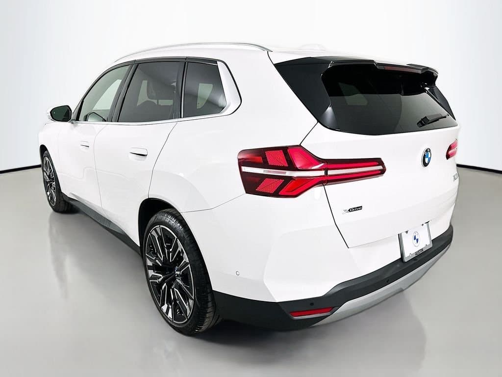 2025 BMW X3 - Image 7