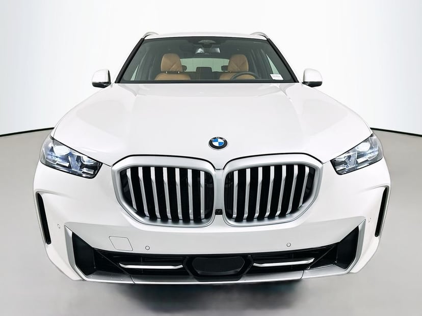 2026 BMW X5 - Image 2
