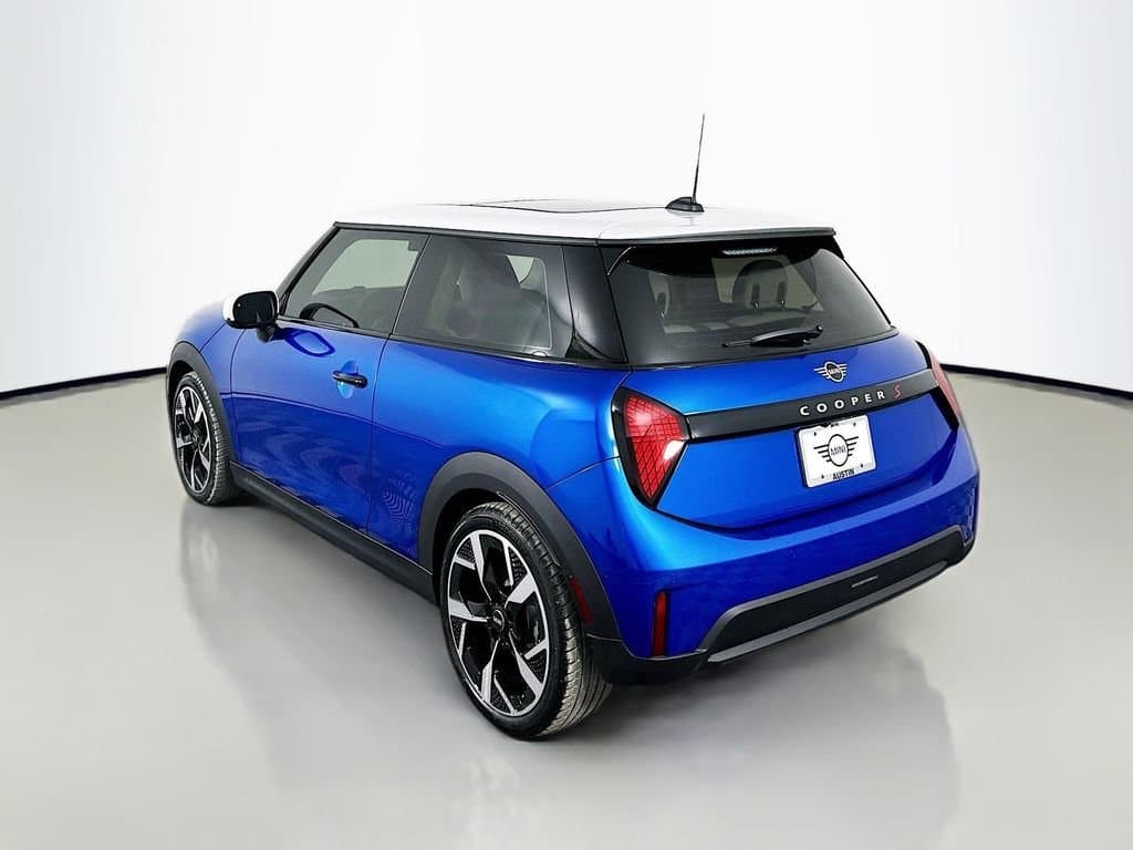 2025 MINI COOPER - Image 8