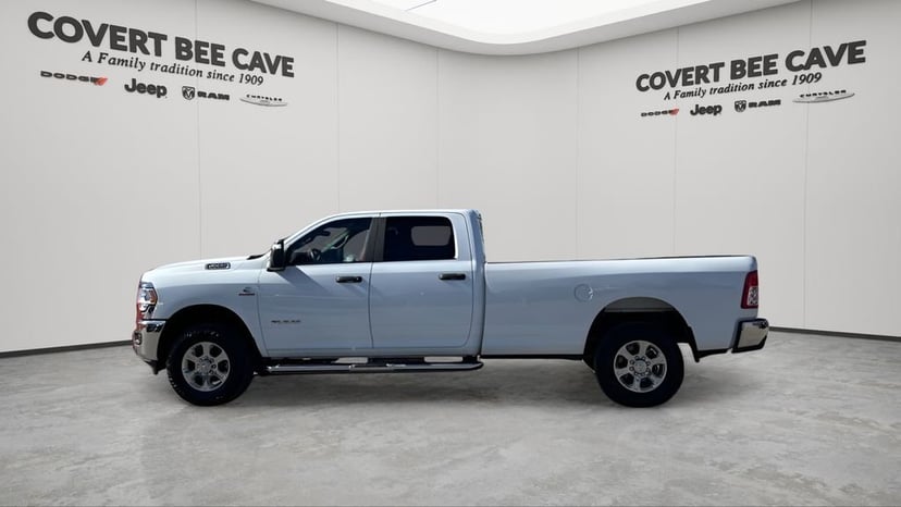 2024 Ram 3500 - Image 5