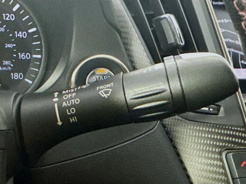 2021 INFINITI Q60 - Image 15