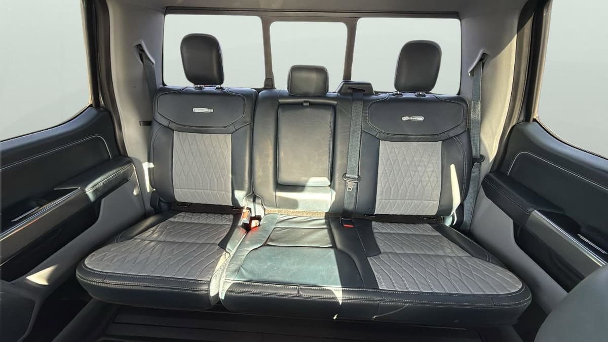 2022 Ford F-150 - Image 26