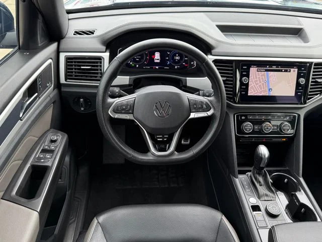 2022 Volkswagen Atlas Cross Sport - Image 24